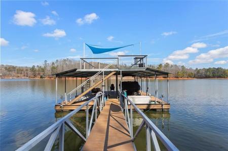 147 N Chestatee Point