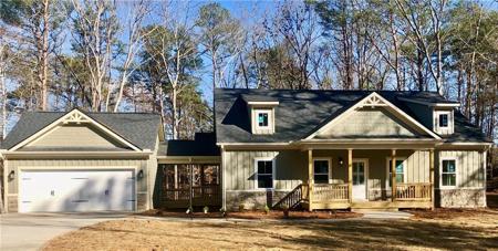 271 Lakewood Drive