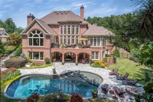 271 CARL SANDERS Drive