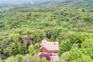 137 Indian Oak Drive