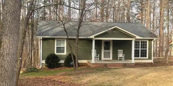 1118 High Oak Circle