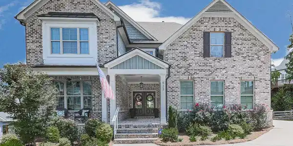 433 Parkbrook Way