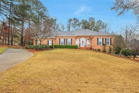 319 Trenton Circle