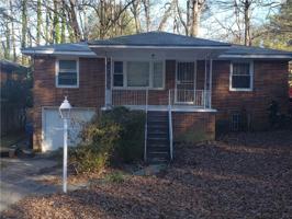 211 Hemphill School Road NW