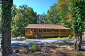 40 Swan Circle SE