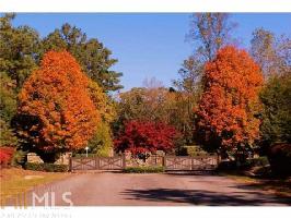 390 390 Harris Creek Dr