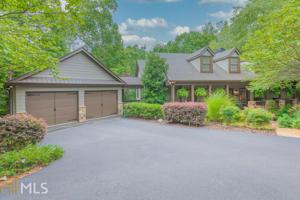 176 Willow Dr