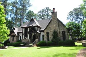 310 Lakeshore Dr