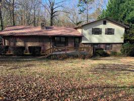 143 N Lake dr
