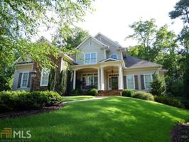 435 Long View Dr