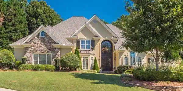 700 Newport Holw