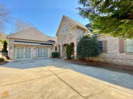 17 Cambridge Way
