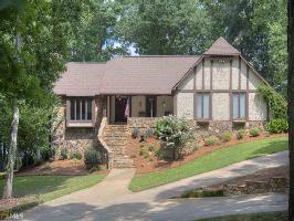 216 Darwish Dr