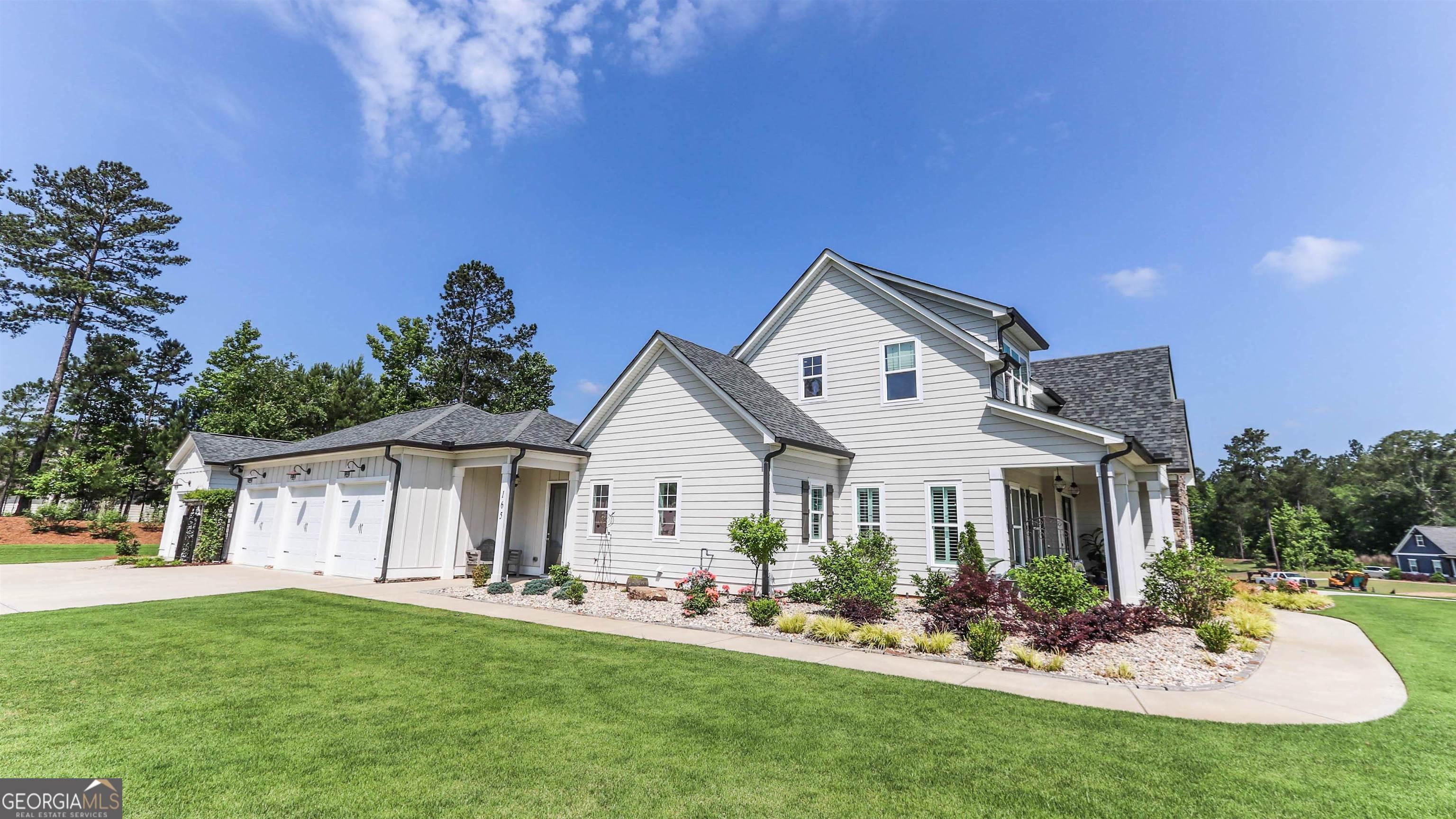 165 N Cove Drive, Newnan, GA lhrmls01820141