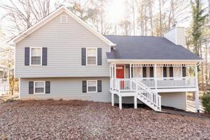 135 Black Oak Trail