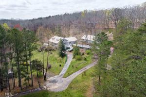 608 Hickory Cove Rd