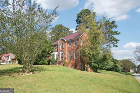6868 Wynbrooke Cove, Stone Mountain GA 30087