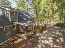 715 Gardner Ln