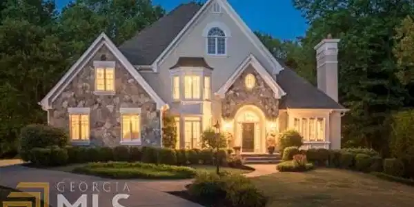 710 Newport Holw