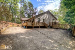 2790 Tamarack Dr