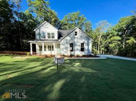 305 Crane Court