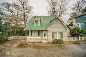 301 Lakeshore Dr