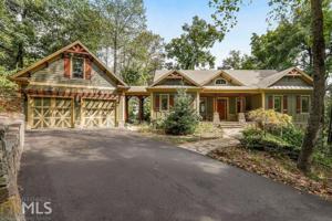 2084 Ridgeview Dr