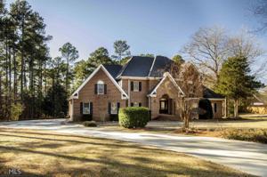 376 Melody Ln