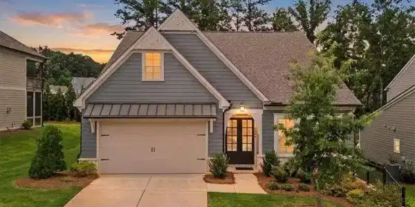 1259 Lakeside Overlook, Canton GA 30114