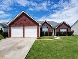 38 Waters Edge Way