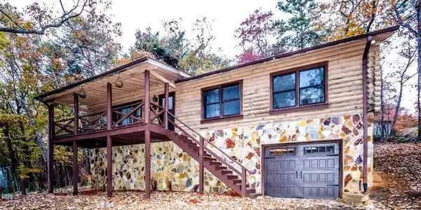 36 Oak Ridge Ct