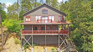 455 Yonah Lake