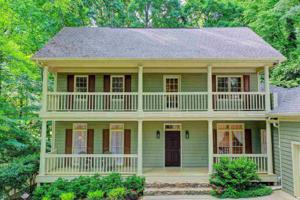 243 Lakeshore