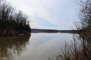 Pearl Mill Rd