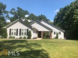116 E Dogwood Ln