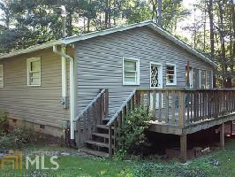 780 Lakeshore Rd