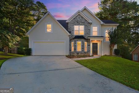 486 Crestwood Court, Lithonia GA 30058