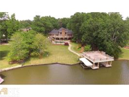 2317 Forest Dr