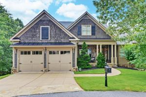12 Amberly Lane