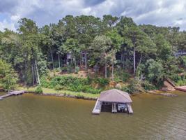 819 W Cedar Drive