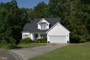 718 Bedford Trce