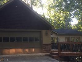 75 Lakeshore