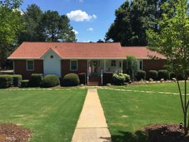 2713 Melanie Ct
