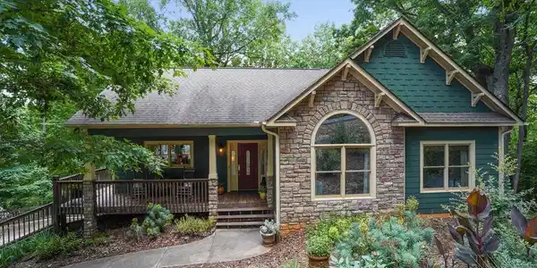 1016 Alpine Drive