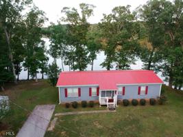 402 Haley Rd