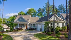 1051 Club Pointe Circle