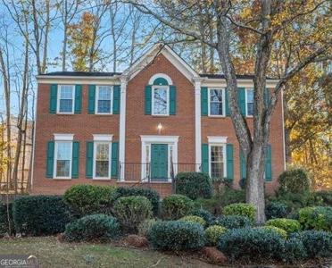 6640 Maid Marion Close