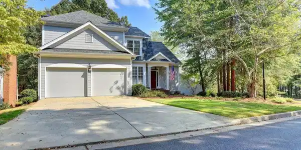 1565 Spinnaker Dr