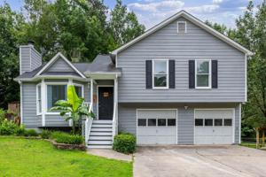 320 Arapaho Drive SE