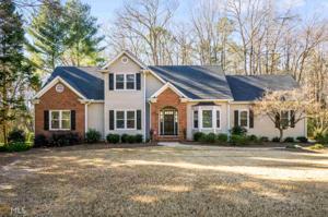 1891 Emerald Dr